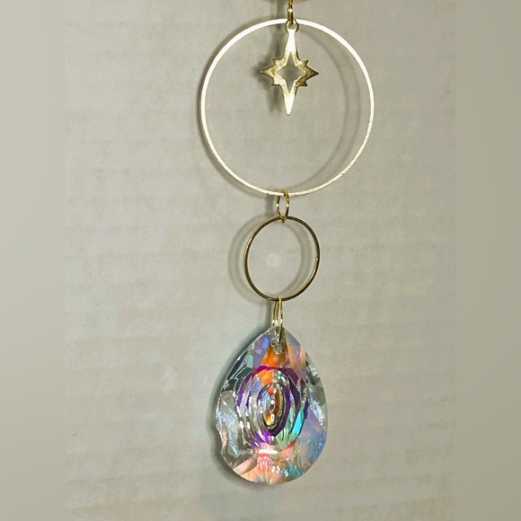 Hanging Gold Crystal Suncatcher Colorful Prism Pendant 16in - Picture 5 of 5